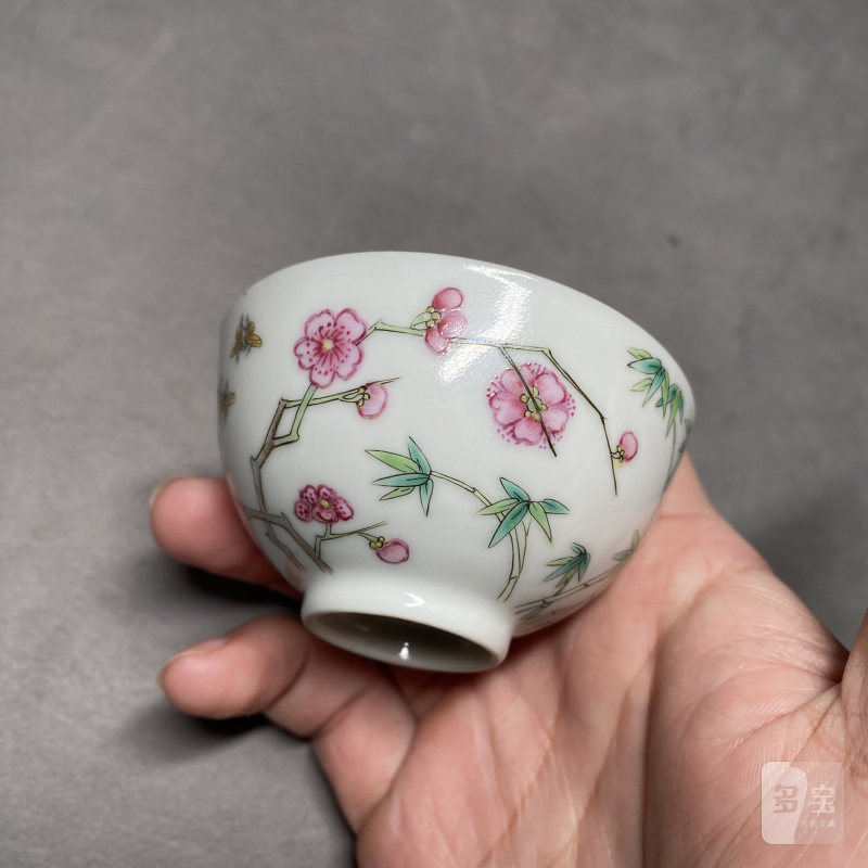 清道光 粉彩梅竹双清纹杯 - 图5